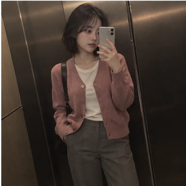 클로이 라운지 대표 안내 이미지